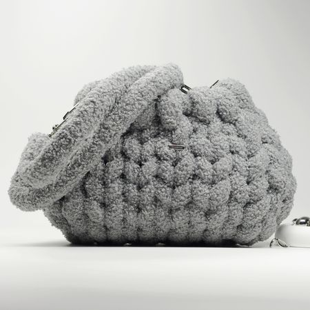 Gentle Touch - szary